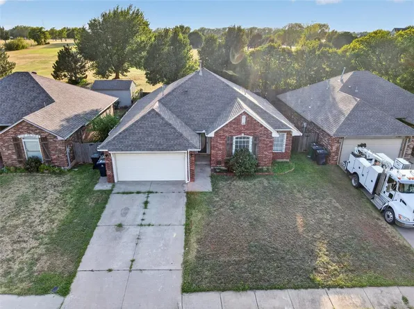 1309 Ethan Ln, Yukon, OK 73099
