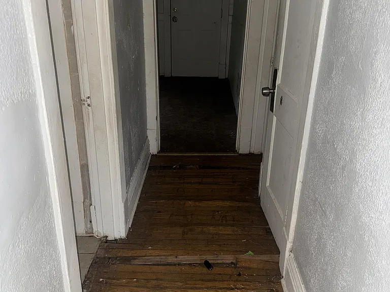3738 Sylvan Pl — Photo 23