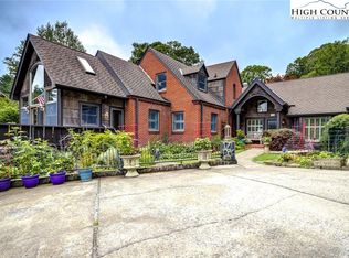 216 Cherry Dr, Boone, NC 28607