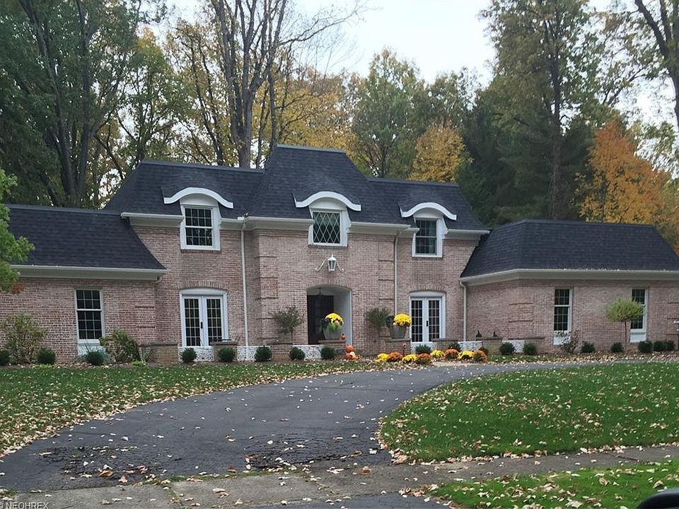 1st image of 505 Saint Andrews Dr