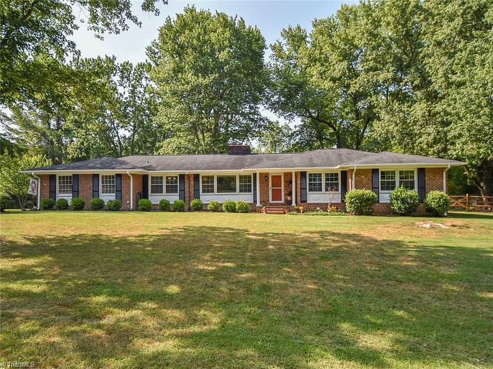 1st image of 6650 Grasmere Ct