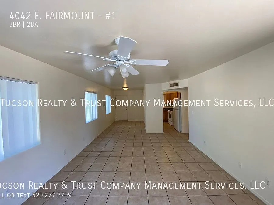 Building Photo - 4042 E Fairmount St #1
