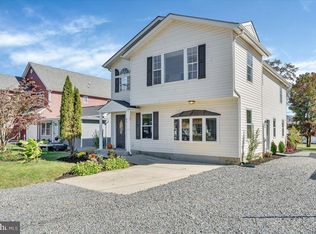 9209 Chesapeake Ave, North Beach, MD 20714
