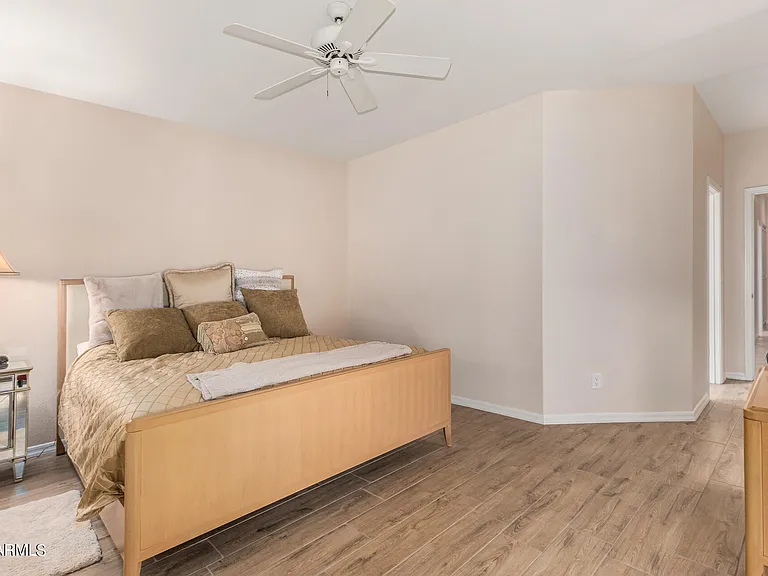 27422 N Montana Dr — Photo 13