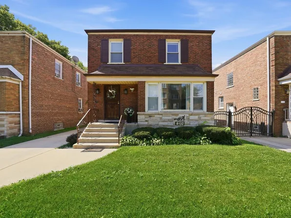 8132 S Phillips Ave, Chicago, IL 60617