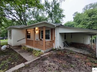 107 W Benton St, Clinton, MO 64735