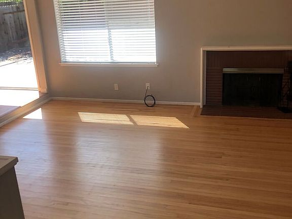5th image of 7029 2nd Pkwy