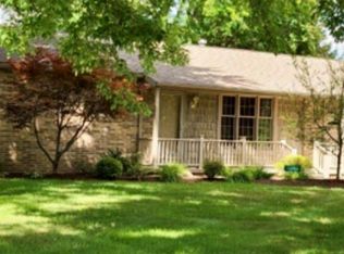 10050 Rupp Rd, Whitehouse, OH 43571