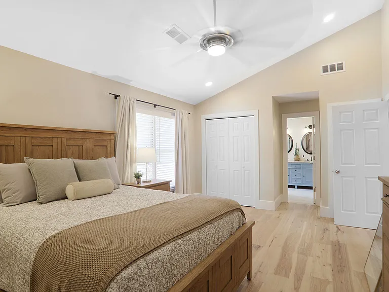 1117 Capital Club Cir — Photo 15