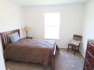 24 Henry Rd, Williamstown, VT 05679