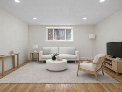 66 Bryon Rd APT 2, Chestnut Hill, MA, 02467