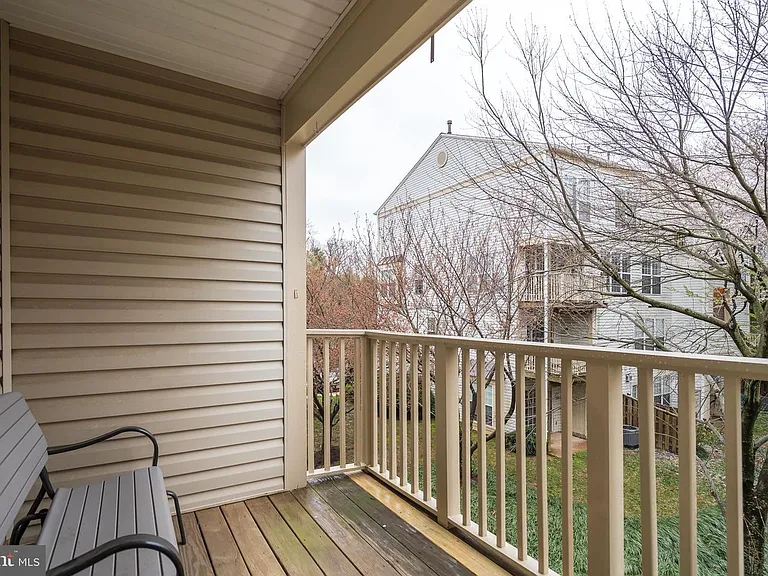 7046 Falls Reach Dr #304 — Photo 15
