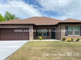 182 Round Mountain Rd, El Paso, AR 72045