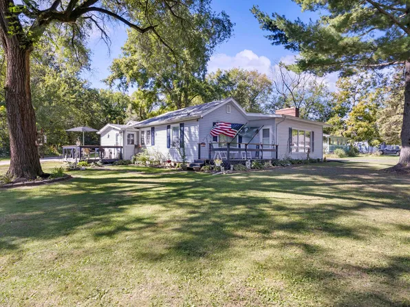 7307 W 143rd Pl, Cedar Lake, IN 46303