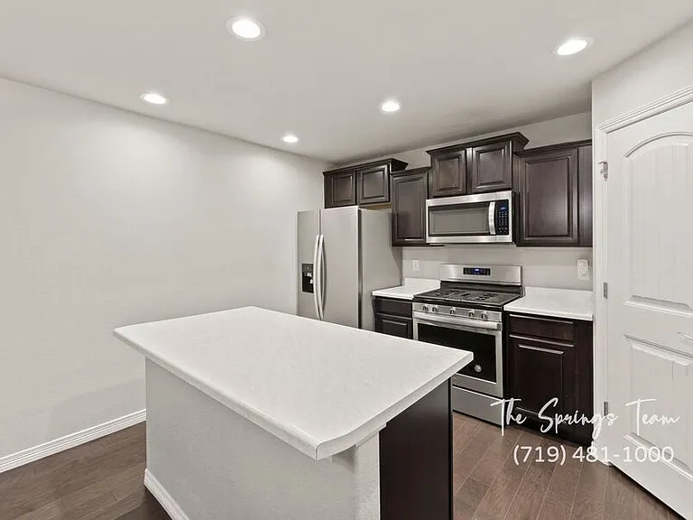 10957 Matta Dr — Photo 14
