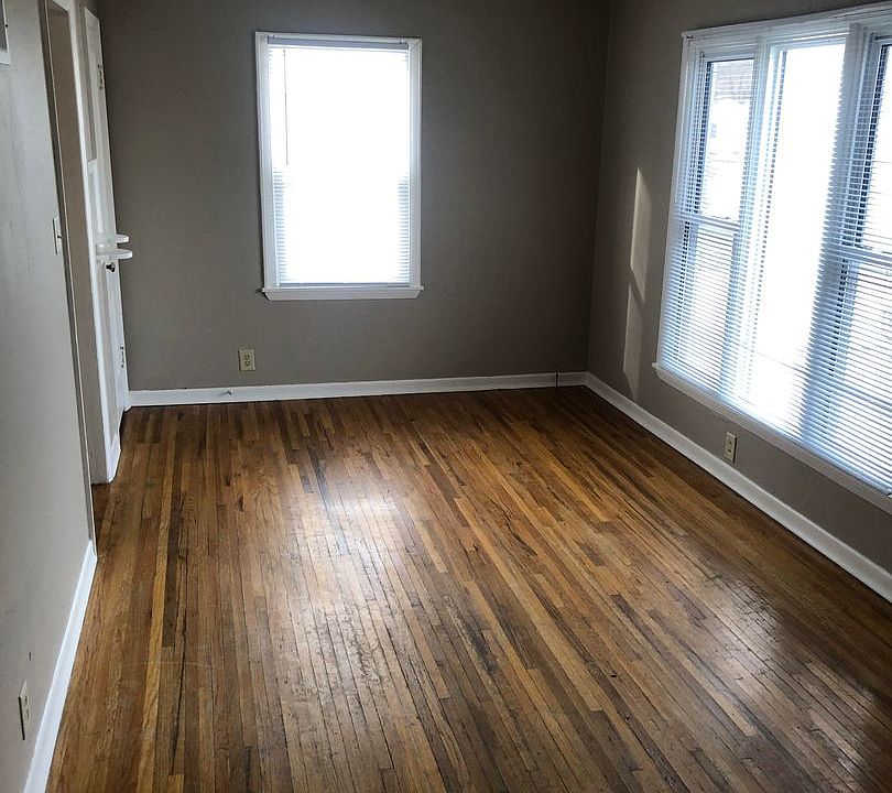 1st image of 1130 Easton Ave