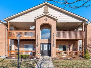 45906 Purple Sage Ct, Belleville, MI 48111
