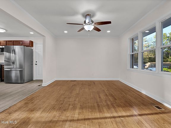 5th image of 1013 Glenlea Dr