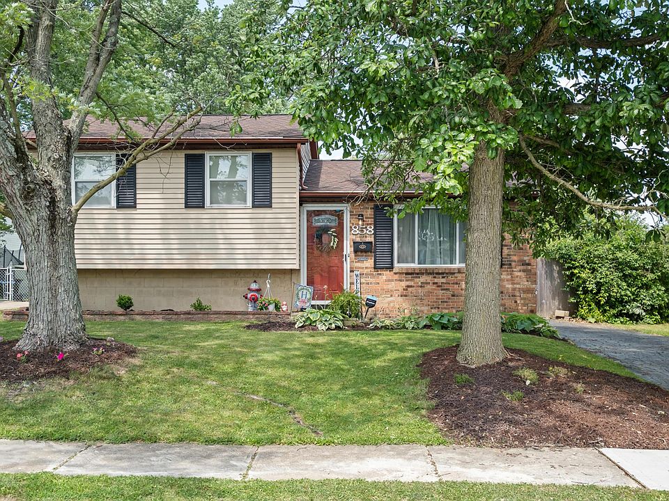1st image of 858 Upwoods Dr