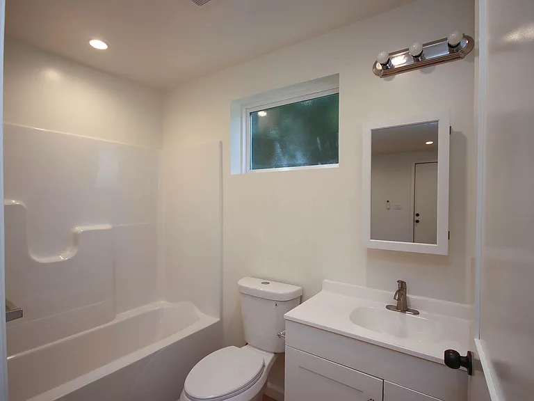 1170 Huntington Dr #C2 — Photo 11