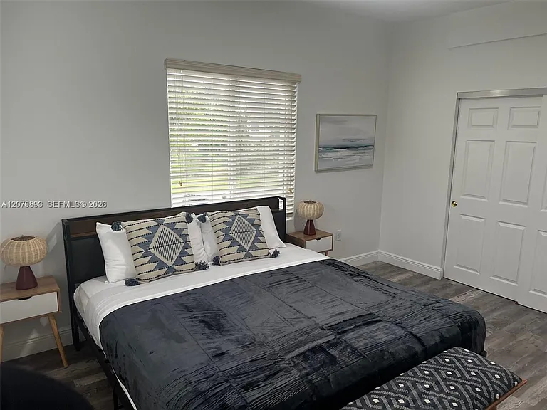 29 Oviedo Ave #2 — Photo 5