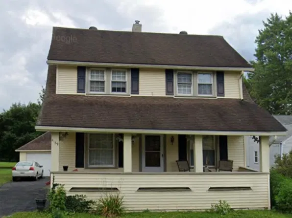 4189 Kirk Rd, Youngstown, OH 44511