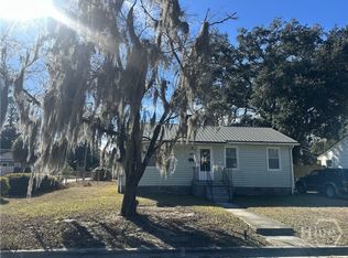 2021 E 57th St, Savannah, GA 31404