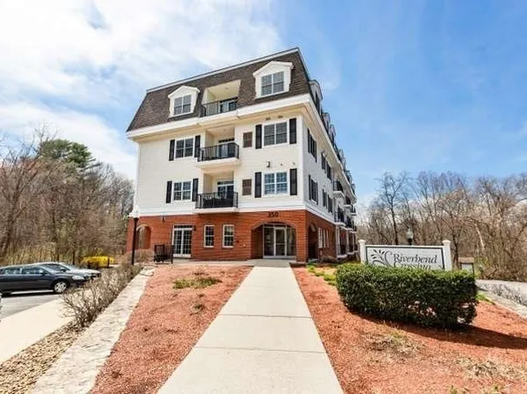 350 Greene St Unit 306, North Andover, MA 01845