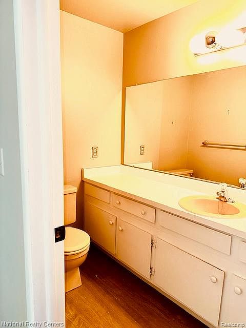 18268 University Park Dr, photo 23