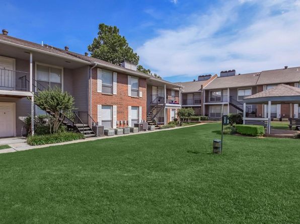 1250 N Air Depot Blvd #292