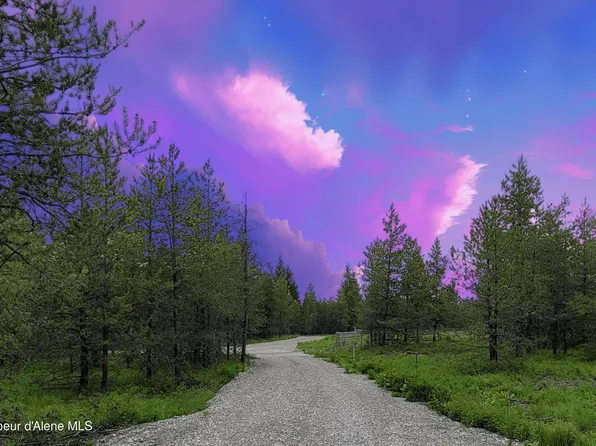 193 Virgil Ln, Spirit Lake, ID 83869