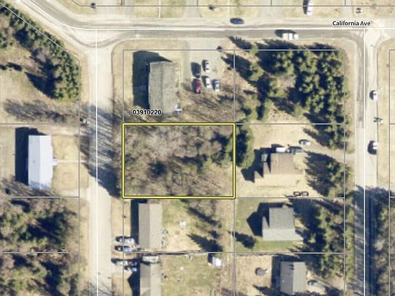 3rd image of 1126 1st St