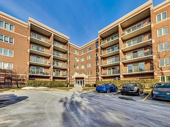 5th image of 6400 W Berteau Ave APT 507