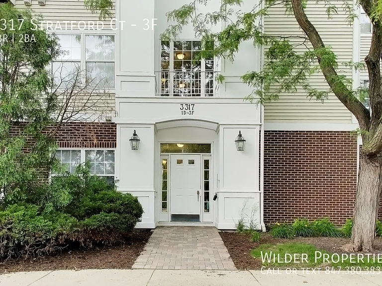 3317 Stratford Ct #3F — Photo 2