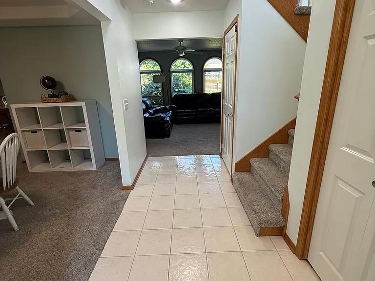 14903 Rosewood Dr — Photo 2