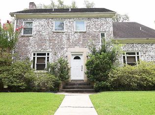 2105 Dunstan Rd, Houston, TX 77005