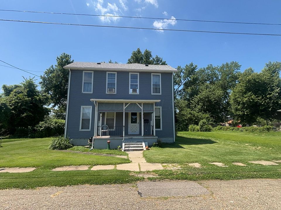 1st image of 818 Turner St