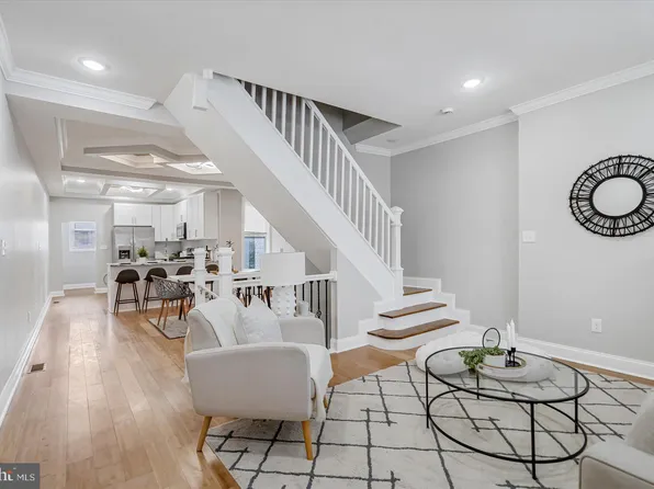 2537 Arunah Ave, Baltimore, MD 21216