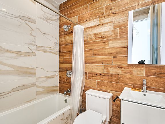 4th image of 238 Melrose St #3A