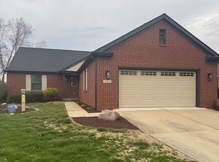 2902 Greystone Pl, Champaign, IL 61822