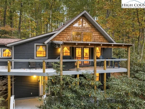 713 Pine Ridge Road, Beech Mountain, NC 28604