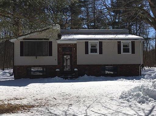 3rd image of 70 Dundee Dr