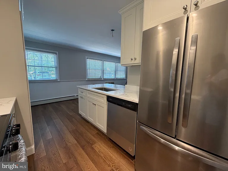 403 S Main St #105 — Photo 7