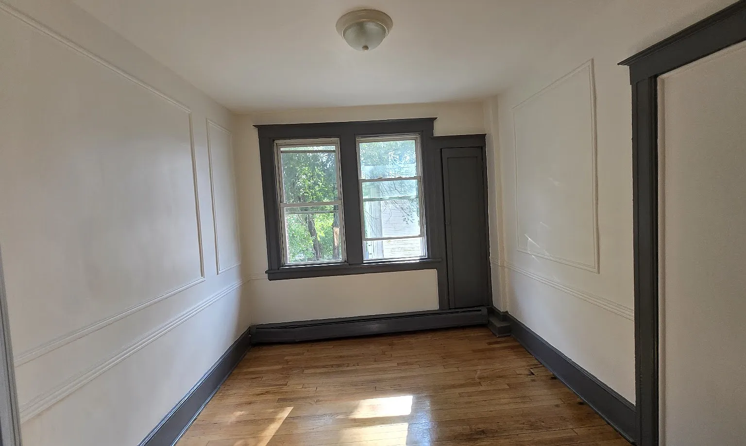2 bed, 700 sqft, $1,695 — Photo 3