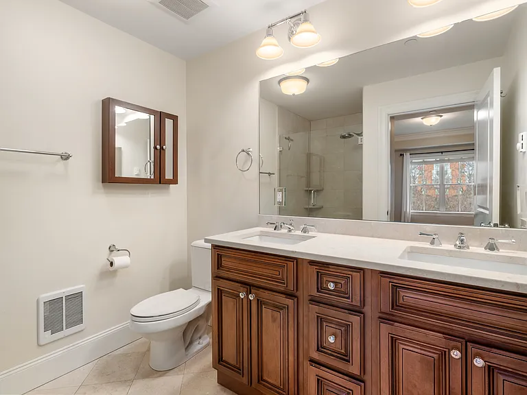 150 Chestnut Hill Ave — Photo 9