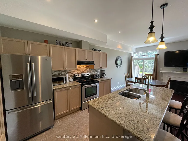689616 Monterra Rd #11 — Photo 8