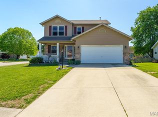 35 Jason Dr, Glen Carbon, IL 62034