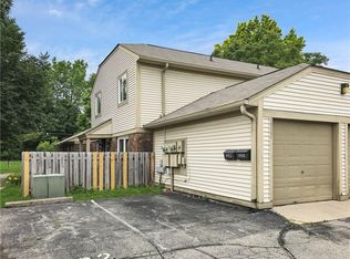 5918 Deerwood Ct, Indianapolis, IN