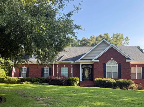 790 Avalon Ln, Anniston, AL 36207
