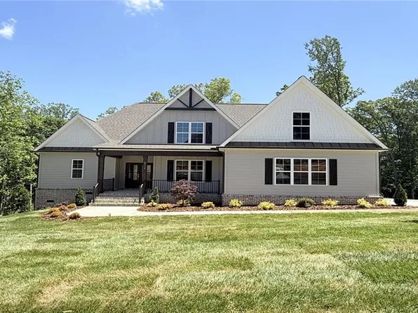8730 Atlas Heights Way, Lewisville, NC 27023